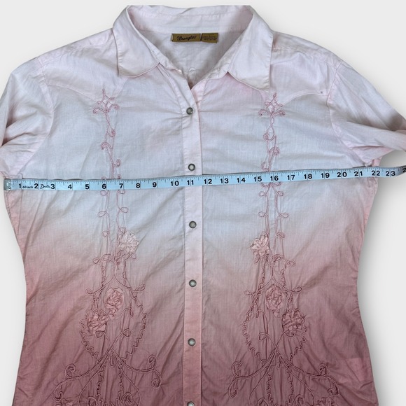 Wrangler Womens Ombre Pink Embroidered Western Button Down Shirt‎ Size L - Picture 4 of 10